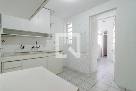 Apartamento à venda com 99m², 3 quartos e 1 vaga Apartamento à venda com 99m², 3 quartos e 1 vagaCozinha