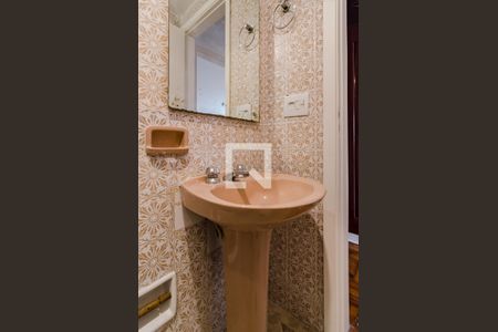 Apartamento à venda com 99m², 3 quartos e 1 vaga Apartamento à venda com 99m², 3 quartos e 1 vagaBanheiro 2