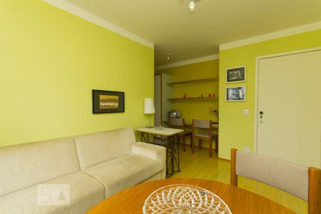 Sala de apartamento para alugar com 1 quarto, 43m² em Aclimação, São Paulo