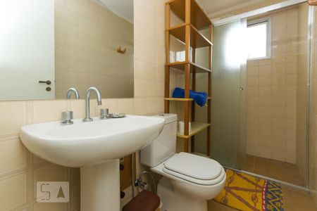 Banheiro de apartamento para alugar com 1 quarto, 43m² em Aclimação, São Paulo