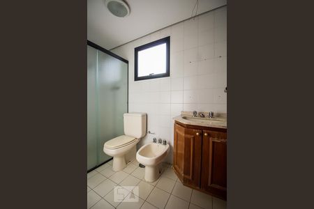 Banheiro suíte 1  de apartamento à venda com 4 quartos, 190m² em Pinheiros, São Paulo