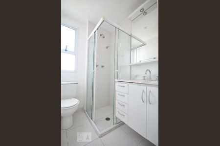 banheiro suíte 1 de apartamento à venda com 2 quartos, 74m² em Vila Andrade, São Paulo