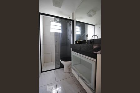 Apartamento à venda com 70m², 3 quartos e 2 vagasBanheiro