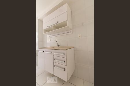 COZINHA de apartamento para alugar com 2 quartos, 45m² em Água Branca, São Paulo