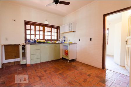 Cozinha de casa de condomínio para alugar com 3 quartos, 150m² em Cidade Universitária, Campinas