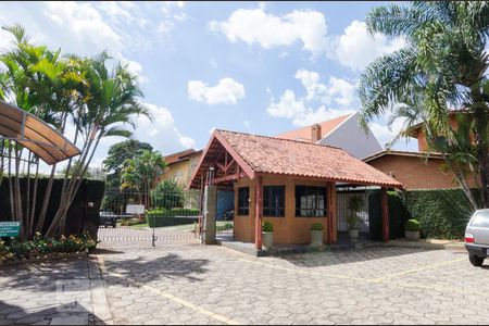 Casa de condomínio à venda com 250m², 3 quartos e 2 vagasPortaria do condomínio