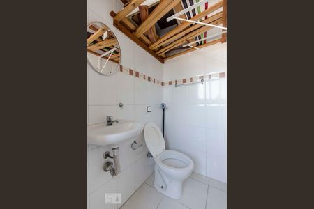 Banheiro de serviço de apartamento à venda com 2 quartos, 60m² em Santana, São Paulo