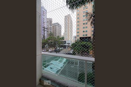 Sala de apartamento para alugar com 1 quarto, 60m² em Indianópolis, São Paulo