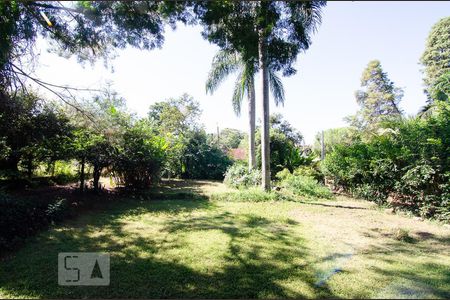 Casa à venda com 110m², 2 quartos e 2 vagas Casa à venda com 110m², 2 quartos e 2 vagasÁrea externa