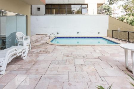 Apartamento à venda com 55m², 1 quarto e 1 vagaPiscina