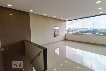 Kitnet/Studio para alugar com 3 quartos, 240m² em Jardim São Jorge, Guarulhos