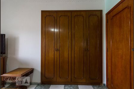 Armário quarto 1  de apartamento para alugar com 3 quartos, 102m² em Vila Gomes Cardim, São Paulo