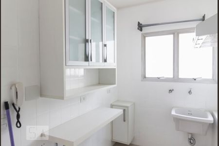 Apartamento para alugar com 33m², 1 quarto e 1 vagaÁrea de Serviço