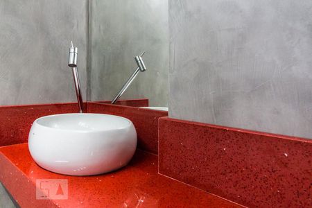 Lavabo de apartamento para alugar com 1 quarto, 90m² em Perdizes, São Paulo