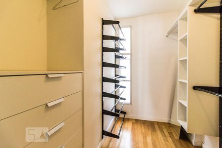 Apartamento para alugar com 90m², 1 quarto e 1 vagaSuíte