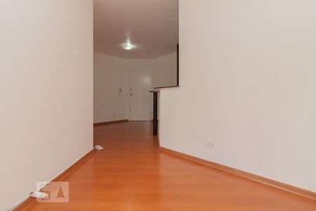 Sala de apartamento à venda com 1 quarto, 43m² em Vila Suzana, São Paulo