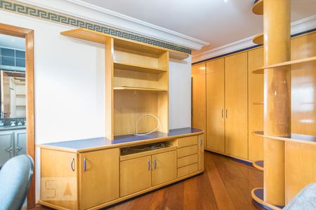 Apartamento para alugar com 200m², 4 quartos e 3 vagasQuarto 2