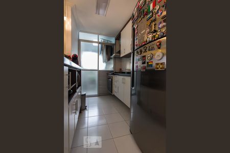 Apartamento à venda com 65m², 2 quartos e 2 vagascozinha