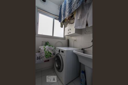 Apartamento à venda com 65m², 2 quartos e 2 vagaslavanderia