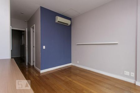Apartamento à venda com 280m², 4 quartos e 3 vagasSUÍTE