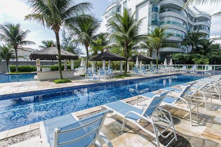 Apartamento à venda com 280m², 4 quartos e 3 vagasPISCINA