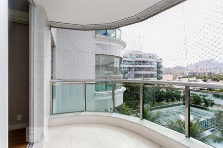 Apartamento à venda com 280m², 4 quartos e 3 vagasSACADA