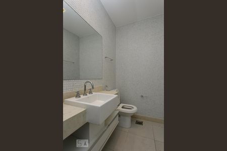 Apartamento à venda com 280m², 4 quartos e 3 vagasBANHEIRO