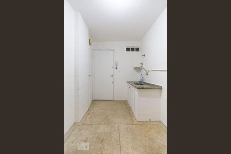 Apartamento à venda com 75m², 2 quartos e sem vagaCozinha