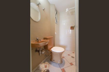 Banheiro 1 de apartamento para alugar com 2 quartos, 58m² em Vila Guarani (z Sul), São Paulo
