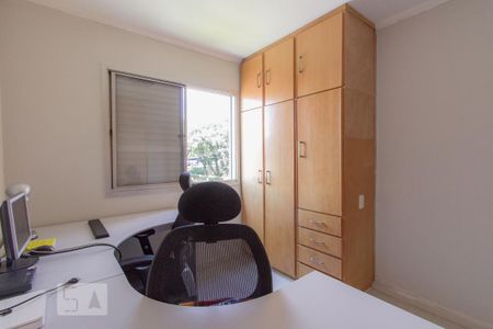 Quarto 2 de apartamento para alugar com 2 quartos, 58m² em Vila Guarani (z Sul), São Paulo