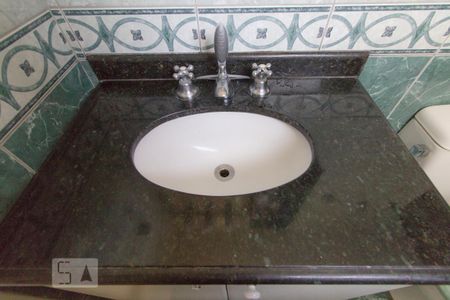 Apartamento para alugar com 58m², 2 quartos e 1 vaga Apartamento para alugar com 58m², 2 quartos e 1 vagaBanheiro 2