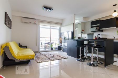 sala de apartamento à venda com 2 quartos, 74m² em Pinheiros, São Paulo