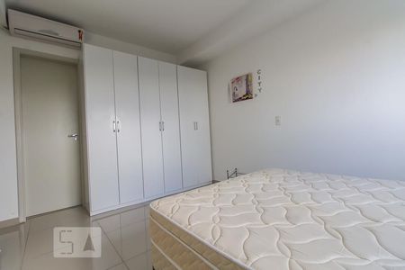 quarto casal de apartamento à venda com 2 quartos, 74m² em Pinheiros, São Paulo