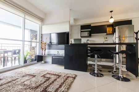 sala de apartamento à venda com 2 quartos, 74m² em Pinheiros, São Paulo