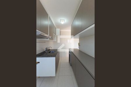 Apartamento à venda com 60m², 3 quartos e 2 vagasCozinha