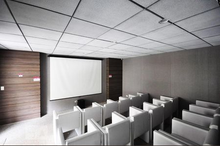 Apartamento para alugar com 56m², 1 quarto e 1 vagaSala de cinema