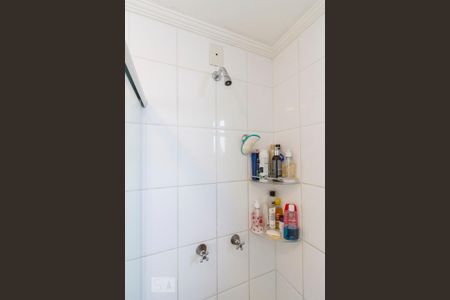 Apartamento para alugar com 50m², 2 quartos e 1 vagaChuveiro do banheiro 