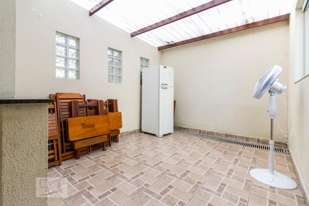 Apartamento para alugar com 50m², 2 quartos e 1 vagaExtensão da churrasqueira 