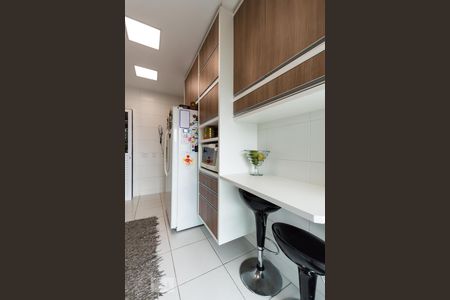 Apartamento para alugar com 240m², 4 quartos e 3 vagas Apartamento para alugar com 240m², 4 quartos e 3 vagasCozinha