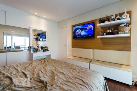 Apartamento para alugar com 240m², 4 quartos e 3 vagas Apartamento para alugar com 240m², 4 quartos e 3 vagasSuíte 3