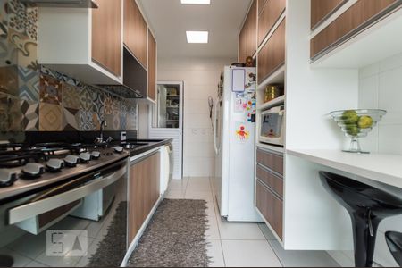 Apartamento para alugar com 240m², 4 quartos e 3 vagas Apartamento para alugar com 240m², 4 quartos e 3 vagasCozinha