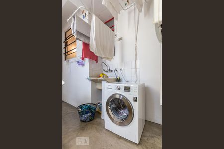 Apartamento para alugar com 104m², 2 quartos e sem vaga Apartamento para alugar com 104m², 2 quartos e sem vagaLavanderia