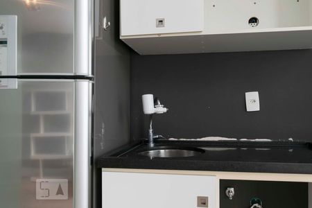 Apartamento para alugar com 50m², 1 quarto e 1 vaga1o. Andar - Cozinha (Torneira)
