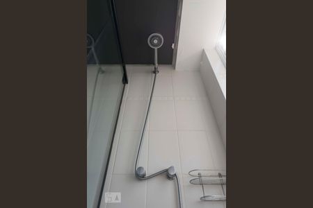 Apartamento para alugar com 50m², 1 quarto e 1 vaga2o. Andar - Suíte/ Banheiro (Chuveiro)