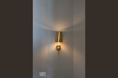 Apartamento para alugar com 50m², 1 quarto e 1 vagaEscadas (Lustre)