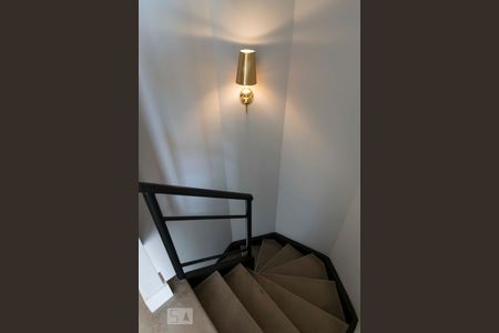 Apartamento para alugar com 50m², 1 quarto e 1 vagaEscadas