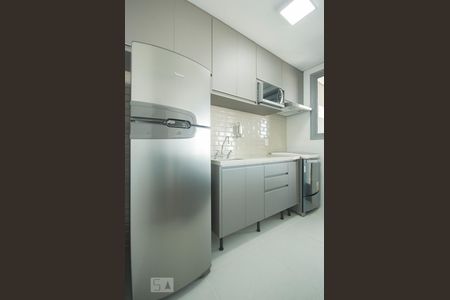 Cozinha de apartamento à venda com 1 quarto, 55m² em Santo Amaro, São Paulo