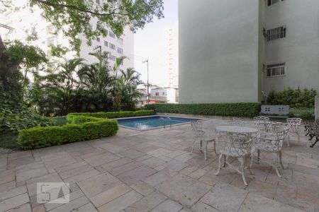 Apartamento à venda com 63m², 2 quartos e 1 vaga Apartamento à venda com 63m², 2 quartos e 1 vagaPiscina