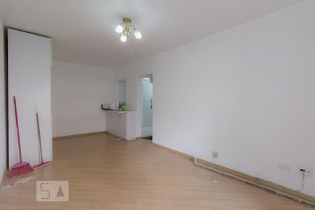 Apartamento à venda com 63m², 2 quartos e 1 vaga Apartamento à venda com 63m², 2 quartos e 1 vagaSala
