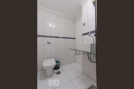 Apartamento à venda com 63m², 2 quartos e 1 vaga Apartamento à venda com 63m², 2 quartos e 1 vagaBanheiro